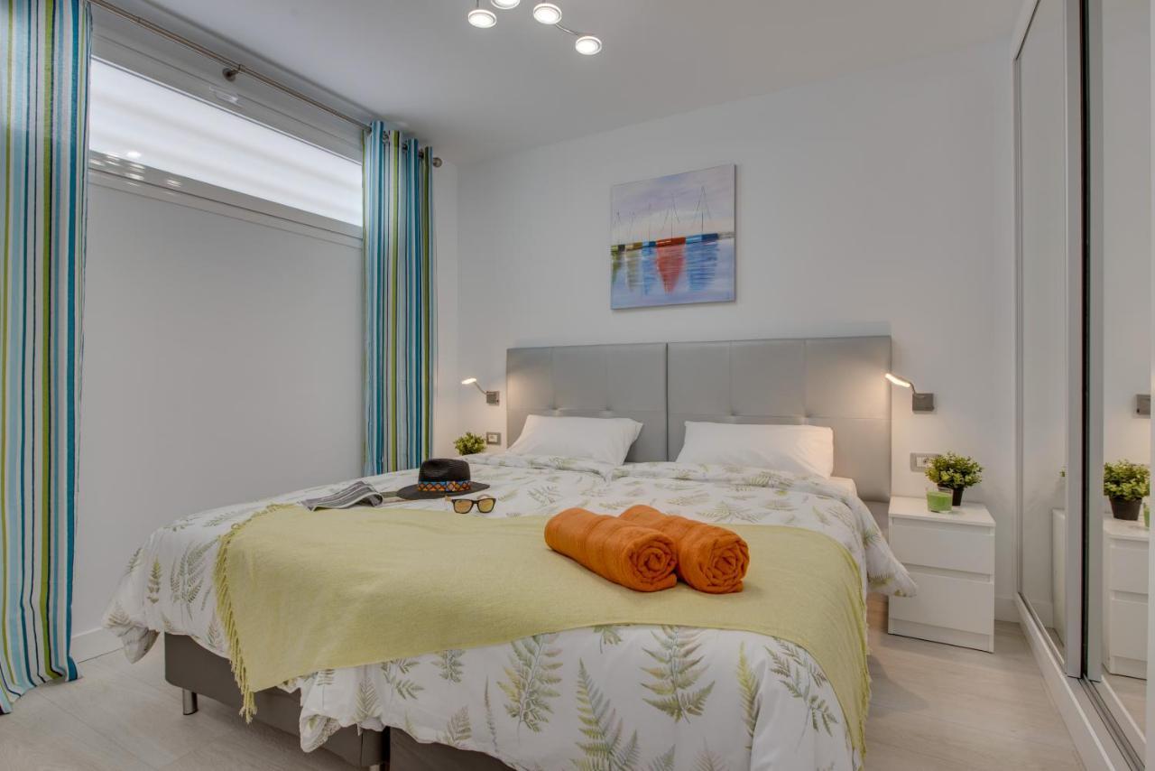 Modern Apartments Los Cristianos Center المظهر الخارجي الصورة